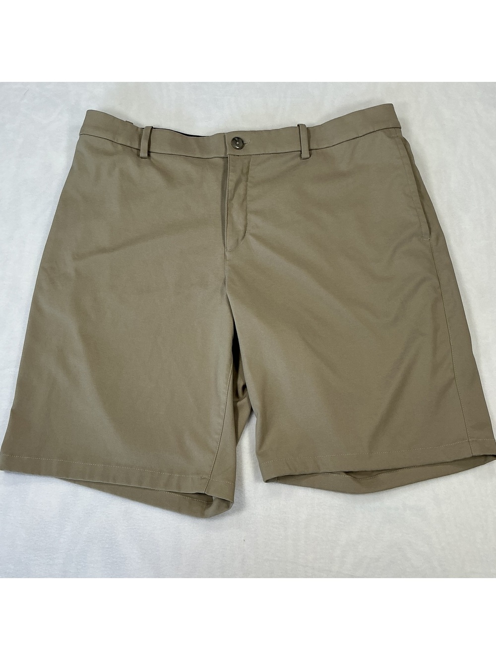 Nike Dri-FIT Golf Shorts Mens 38 Khaki Beige Performance Flat Front Stretch